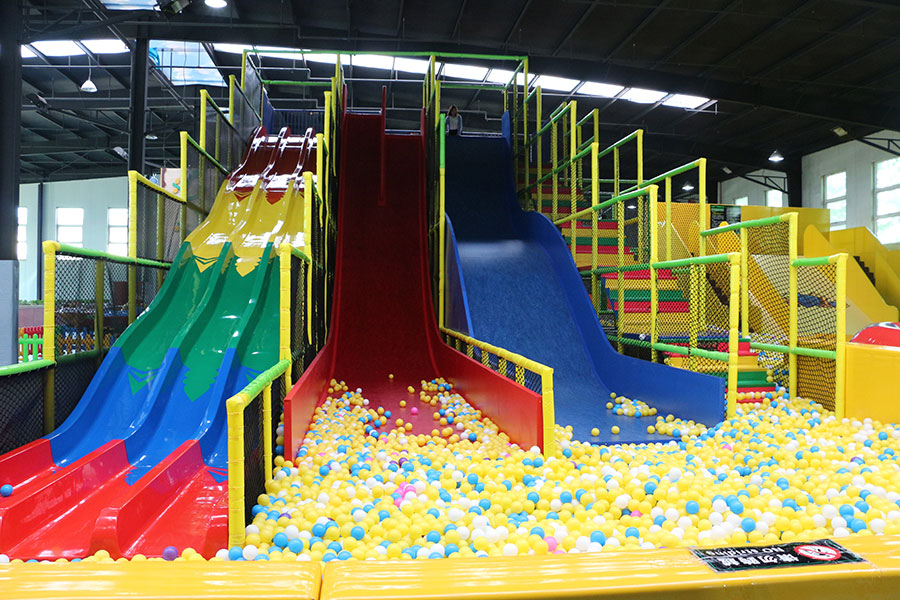 魔鬼滑梯 室内儿童乐园7